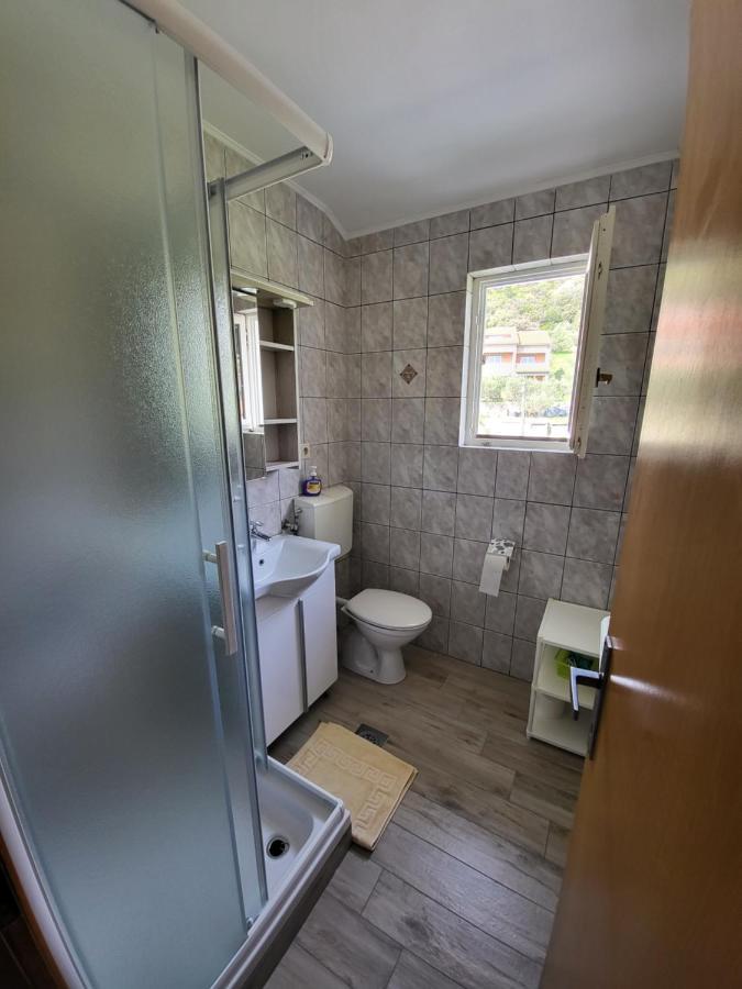 Apartmani Mira Supetarska Draga Eksteriør bilde